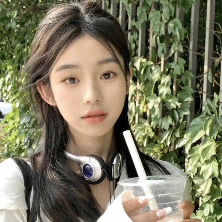 无冕皇后